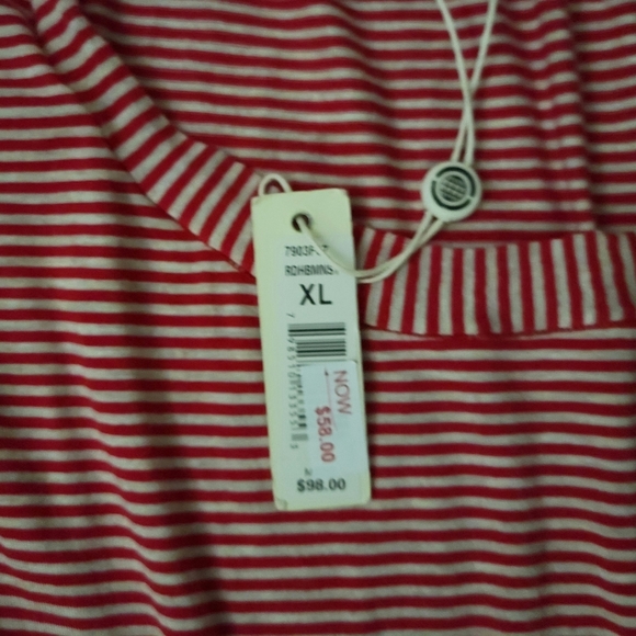 Max Studio Sleeveless Flare Dress - Picture 8 of 8